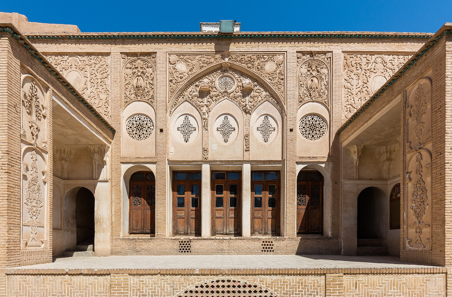 خانه تاریخی طباطبایی