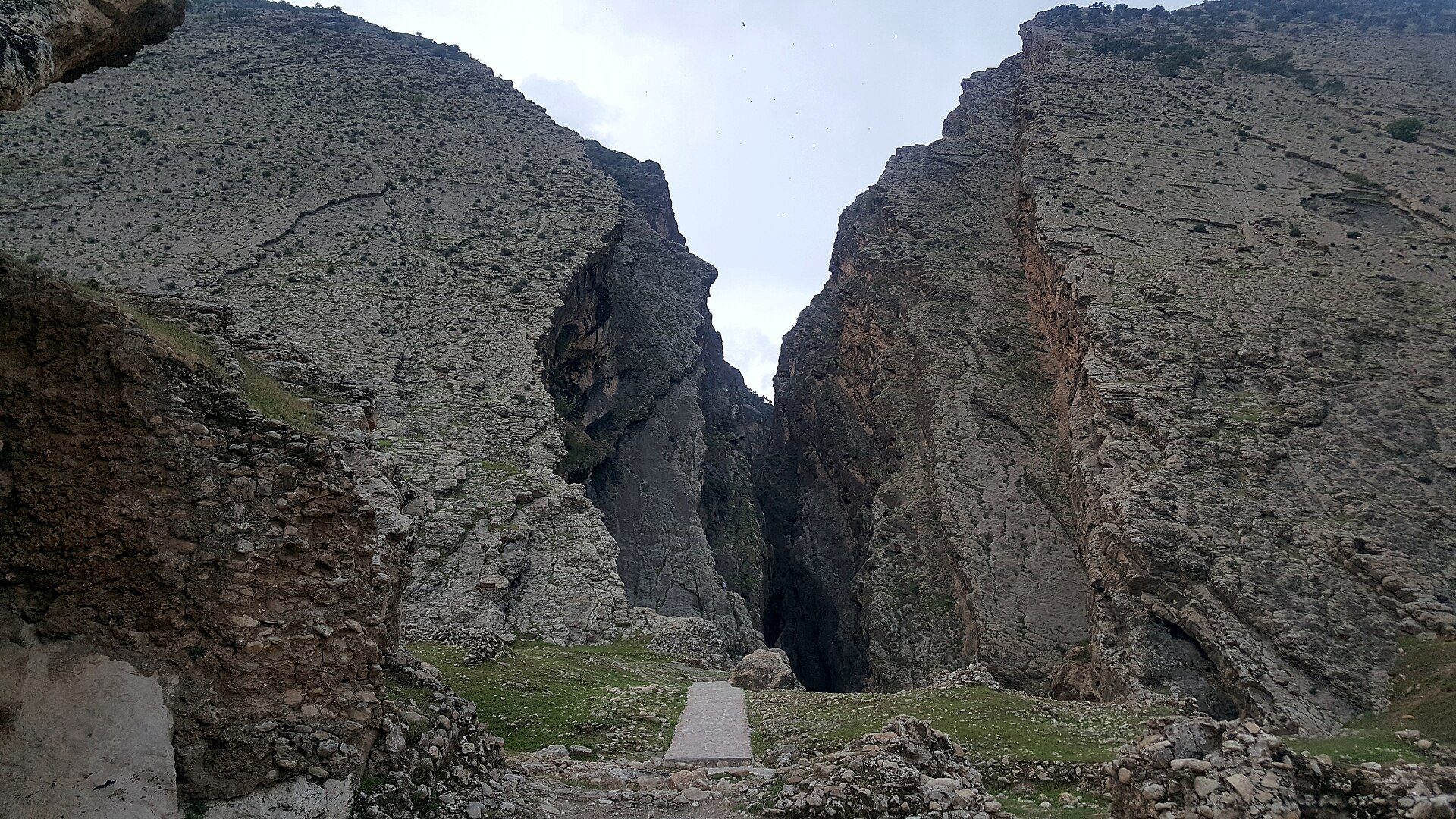 Tang-e Bahram Chubin